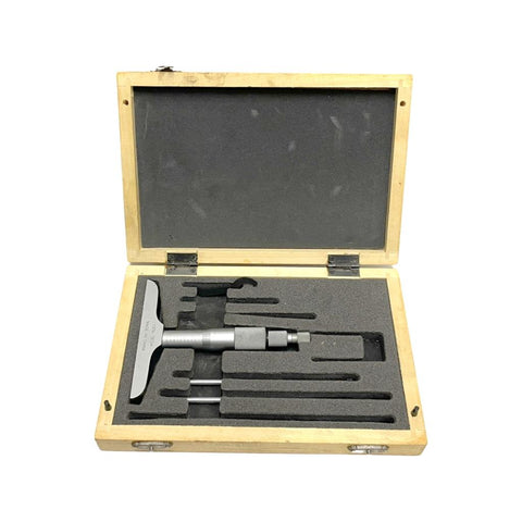 Cen-Tech 0-4" Depth Microm 0.001" Graduation  With Case & Extras