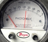Dwyer Photohelic 3002 Pressure Switch/Gauge Water Level Meter 0-2in
