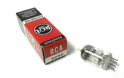 NEW IN BOX RCA ELECTRON TUBE MODEL 5696