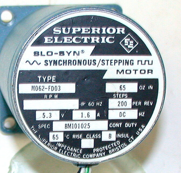 SUPERIOR ELECTRIC SLOSYN STEPPER MOTOR MODEL M062FD03