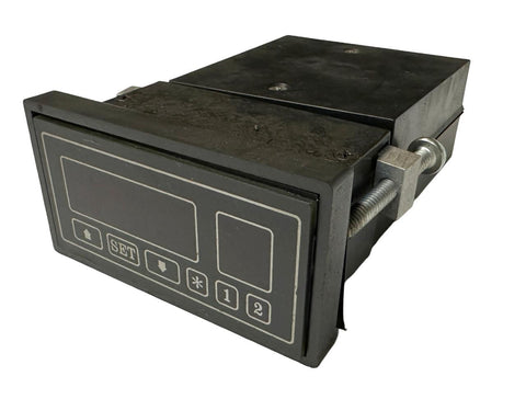 Thermalogic DINFJ 370D-N-N-09 Temperature Controller 120/208/240 V 20 To 50 C