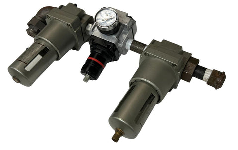 Groz R17944 Compressed Air Regulator w/ (2) SMC CAF5000-06 Filters 225 PSI