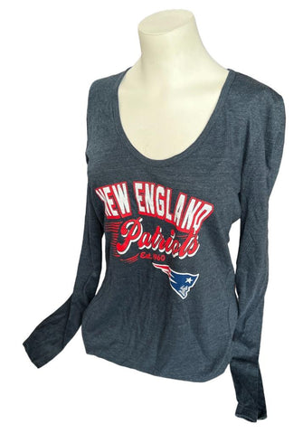 NFL Team Apparel Women's New England Patriots Football Long Sleeve Shirt Size M