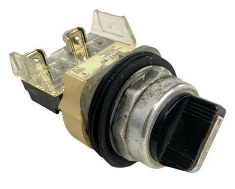 Allen-Bradley 800T-H2 Selector Switch Series T W/ Contact Block 800T-XD