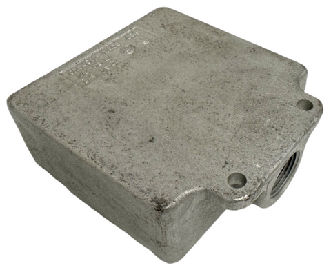 Crouse-Hinds 1/2 FS12 3/4 FS22 Condulet Two Gang Device Box 1/2" Hub