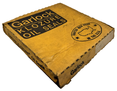 Garlock Klozure 25006-4924 Oil Seal 7" X 8-1/4" X 1/2" 23 X 4924