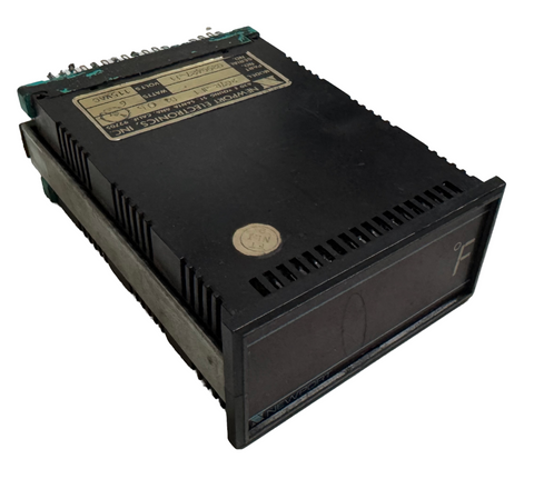 Newport Electronics 267B-JF1 D1 05 Temperature Pyrometer 115 VAC 6 Watts