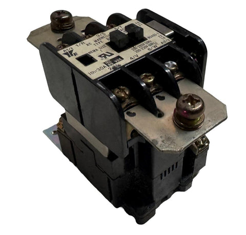 Yaskawa HI-15E2TCU AC Magnetic Contactor 600V 30A 50/60Hz Nema Size 1