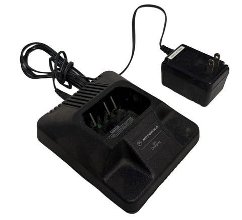 Motorola HTN9702A Rapid Desk Charger Base W/ Power Supply