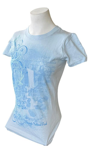 Anvil Women's Yosemite National Park Graphic Blue Short Sleeve Shirt Size Small