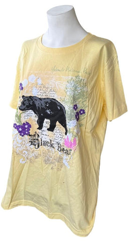 LAT Women's Yosemite Black Bear Graphic Yellow Short Sleeve Shirt Size Large