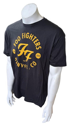 Men's Foo Fighters Tour 2011 Denver Colorado Black Short Sleeve Shirt Size Large