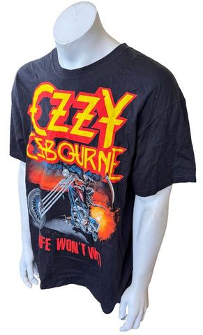 Hanes Men's Ozzy Osbourne Life Won't Wait Black Short Sleeve Shirt Size X-Large