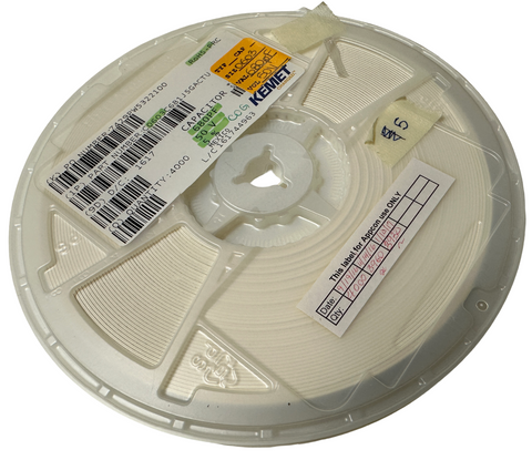 Reel of 3930 Kemet C0603C681J5GACTU Multilayer Ceramic Capacitor 680 pF 50 V