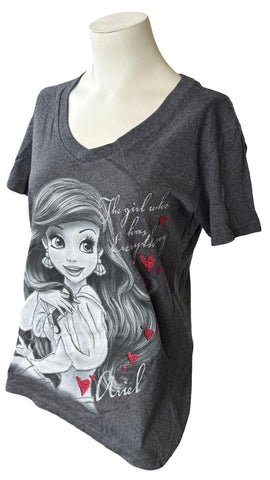 Disney The Little Mermaid The Girl Who Has Everything Ariel Graphic Shirt Size M
