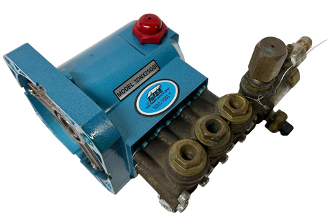 Cat Pumps 3DNX25GSI Direct-Drive Triplex Plunger Pump 2.5 GPM 2850PSI 3/4" Shaft
