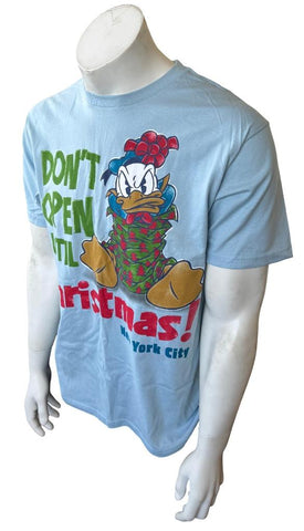 Disney Men's Donald Duck Don't Open Until Christmas New York City Shirt Size M