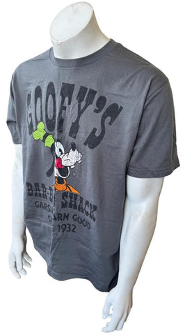 Disne Men's Goofy's Bar-B-Q Shack Garsh Darn Good Since 1932 Gray Shirt Size L