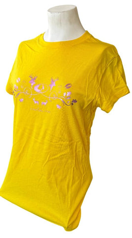 Mossy Oak Women's Established 1986 Deer Graphic Yellow Short Sleeve Shirt Size M