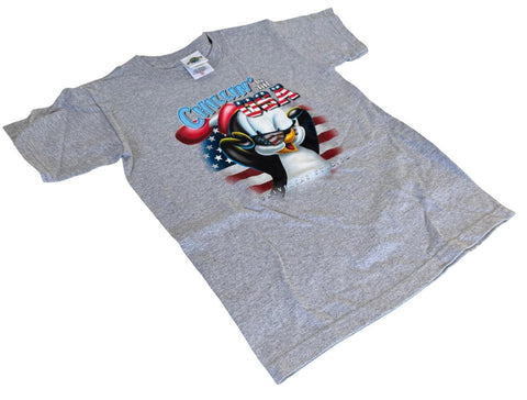Universal Studios Boys Chillin' In The USA Penguin Graphic Gray Shirt Size Small
