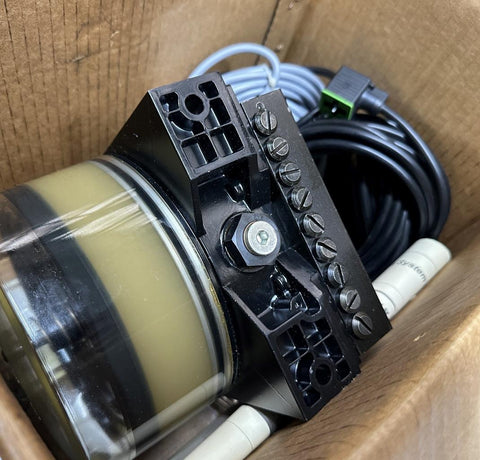 Lincoln P30191411151 QLS 301 Progressive Grease Pump 24VDC 3000PSI 24W