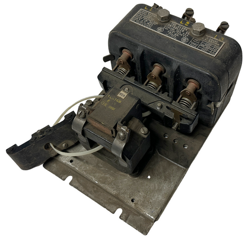 Clark Controller 77U32 Contactor 50A 600 VAC 3-Pole