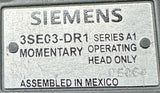 Siemens 3SE03-SA Limit Switch w/ 3SE03-DR1 Rotary Head & 3SE03-RA Receptacle