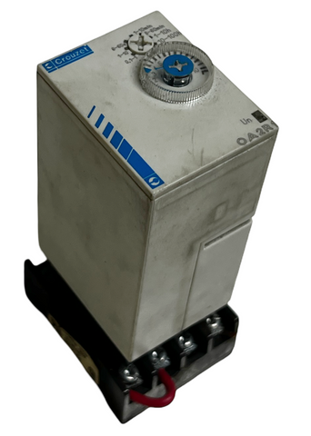 Crouzet OA2R1 Time Delay Relay 24-240VAC/DC 0.1 s-100 h 8-Pin w/ 0T08-PC Socket