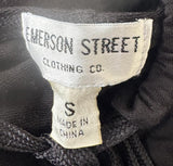 Emerson Street Clothing Women's Iowa Graphic Black T-Shirt Hoodie Size Small