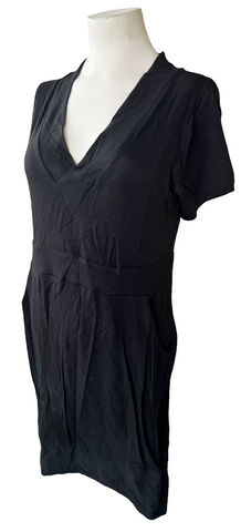 Emerson Street Clothing Women's Iowa Hawkeyes Black Short Sleeve Dress Size S