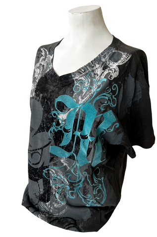 Disney Women's Mickey Mouse Grunge Graphic Black Short Sleeve Shirt Size Medium