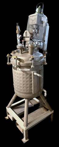 Feldmeier 38 Gal 316 Stainless Jacketed Pressurized Mixing Tank w Lightnin Mixer