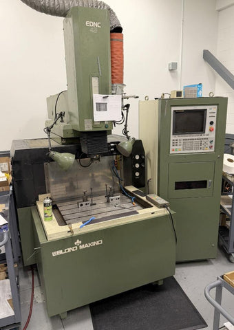 Makino EDNC43 Sinker EDM Electrical Discharge Machine w/ C Axis