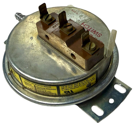 47760454