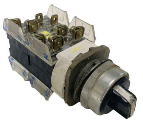 Allen-Bradley 800T-N2KF4 Selector Switch Series T Nema Type 4 & 13