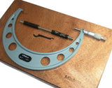 Mitutoyo 8-9" .0001" Micrometer w/Case & Standard 103-223 - calibrated