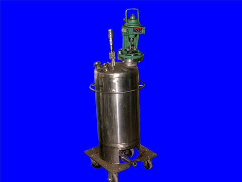 NICE LIPTON STAINLESS AGITATOR PRESSURE TANK 18" X 36"