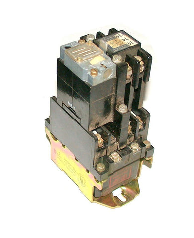 ALLEN BRADLEY CONTROL RELAY W/TIMER MODEL 700-NT200A1
