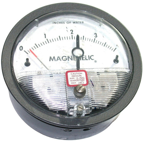 Dwyer Magnehelic 2004C 0-4 Differential Pressure Gage w/ Adjustable Signal Flag