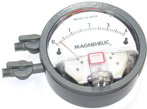 Dwyer Magnehelic 0-4 Differential Pressure Gage w/ fittings 2004