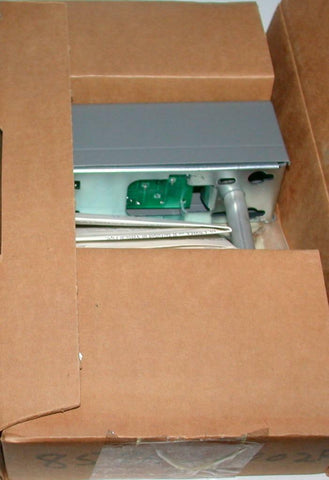 New Honeywell L7095B 1028 5 R/P Sensor Transmitter Well Mount 0-250F