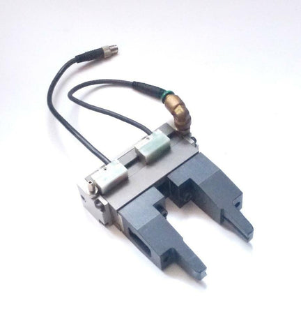 Numatics Numation NRG025S16D2 AIR GRIPPERS W/Numatics Reed Switches SH6-022