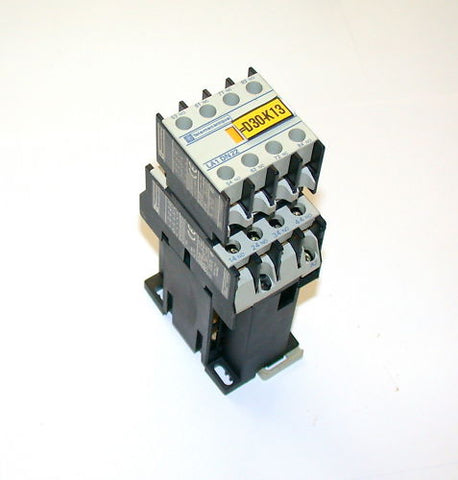 2 TELEMECANIQUE CONTROL RELAYS 10 AMP MODEL CA3DN40