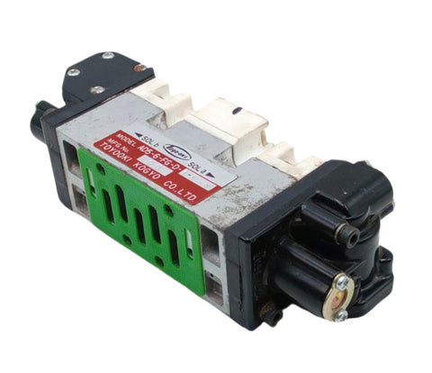 Toyo-Oki AD5-6-FG-D-1-N-M Double Solenoid Valve 100-110VAC 50/60HZ