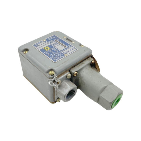 Square D 9012 ADW3 Pressure Switch 135-1000PSI 35-135 Differential