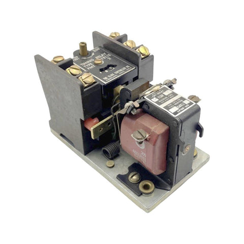 Joslyn Clark Controls 713UPD Timing Relay 110/120V 60C 6000VAC