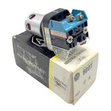 Allen Bradley 800T-QA12RD1R Red Push Button 12V AC/DC Type 4/13