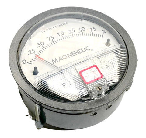 Dwyer Magnehelic 2002C Differential Pressure Gauge 0-2" Water 1/8" NPTF 15PSIG