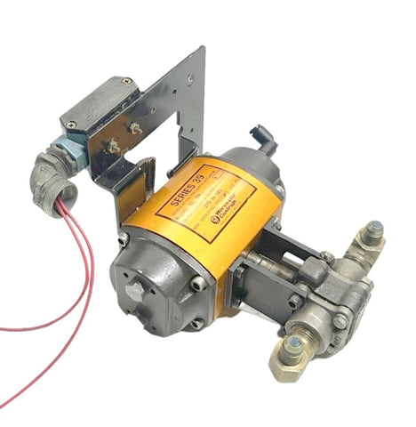 Worcester 10-39 Double-Acting Pneumatic Actuator W/ Honeywell BZE6-2RQ841-BP