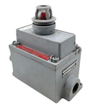 Allen Bradley 800H-1HVX7M1 Light Station & 800H-NP30 Enclosure Cover